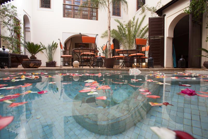 Riad Les Ammonites And Spa Marrakesh Exterior photo