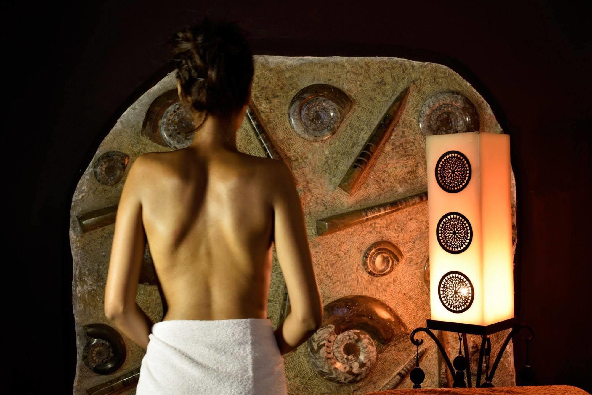 Riad Les Ammonites And Spa Marrakesh Exterior photo